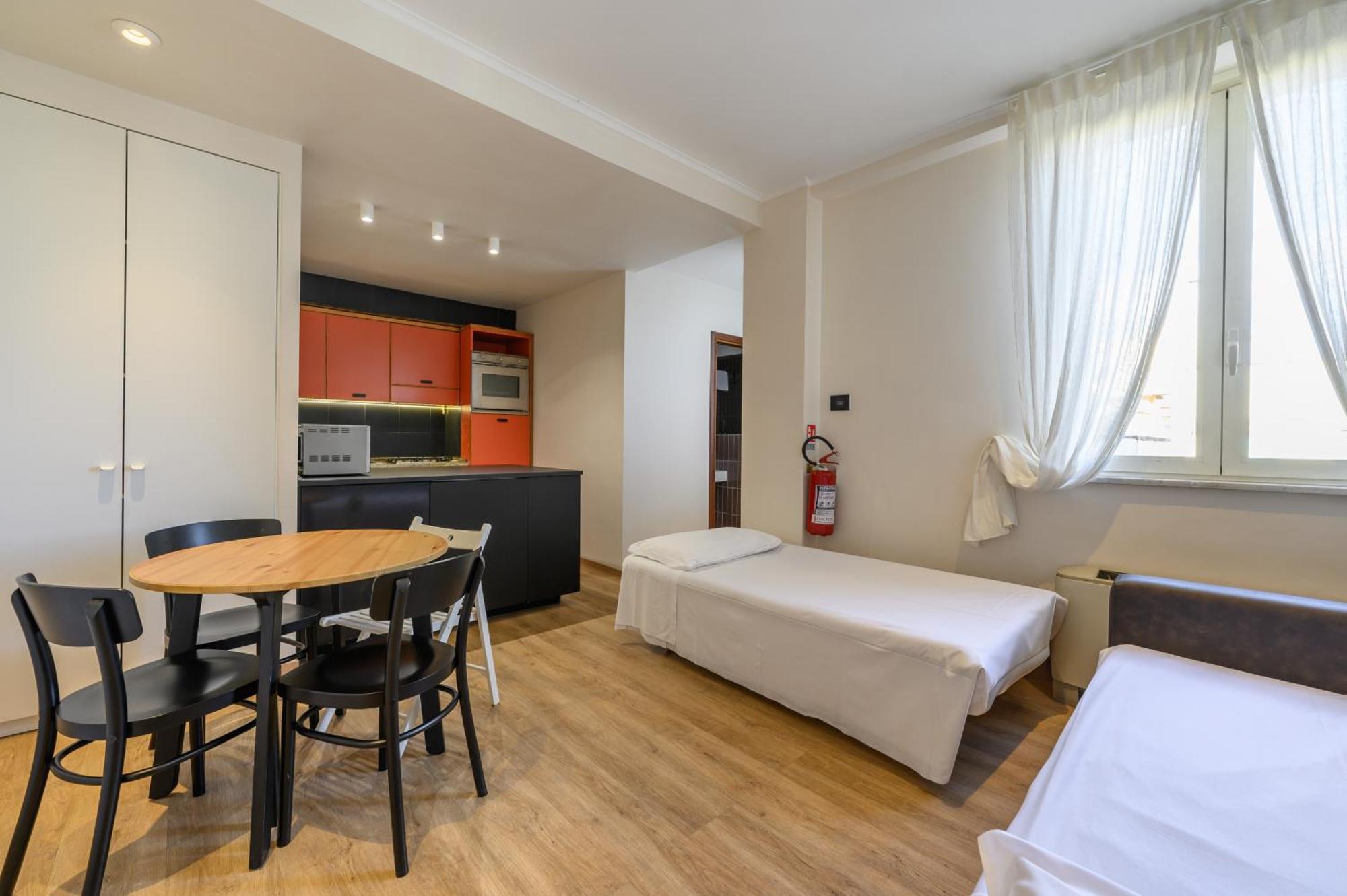 Crosti Apartments, Rome